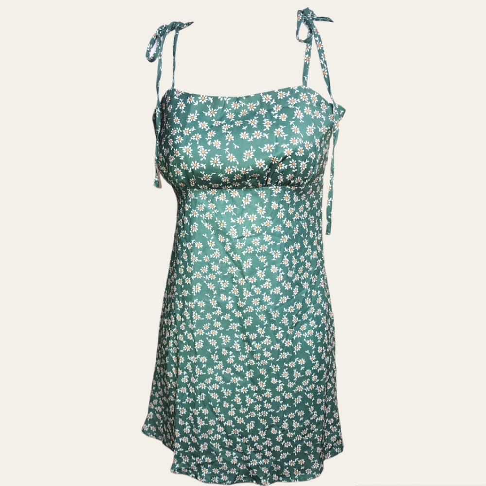 FINAL PRICE🚨 Rhioas floral mini dress | Medium